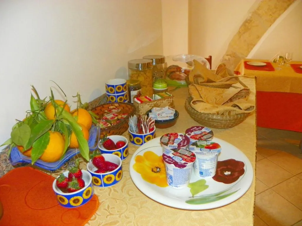 Restaurant, Cloris Guest House, Catania