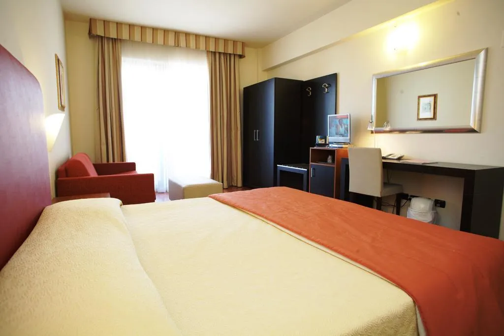 QUADRUPLE STANDARD Room, Hotel Cristallo Assisi, Perugia