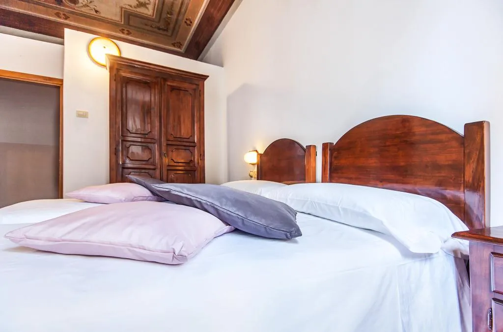 DOUBLE STANDARD Room, Costantini, Florence
