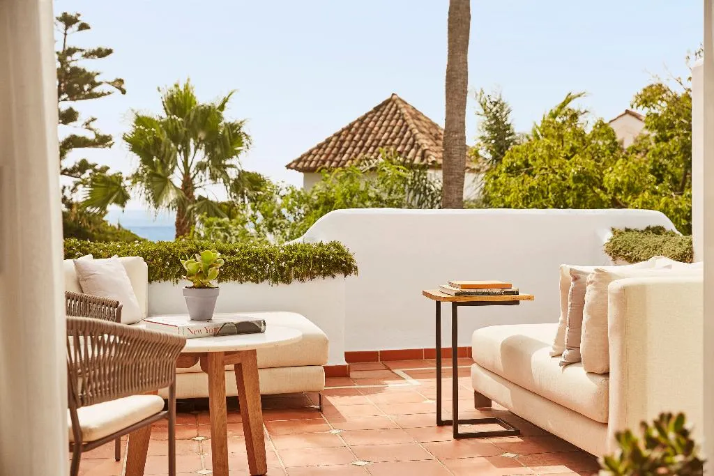 JUNIOR SUITE DELUXE Room, Puente Romano Beach Resort and Spa, Costa Del Sol