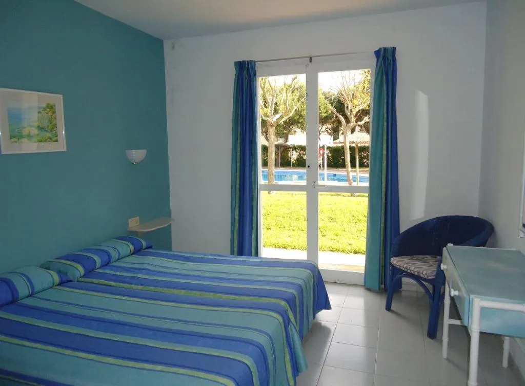 APARTMENT CAPACITY 4 ONE BEDROOM Room, Club Ciudadela, Menorca