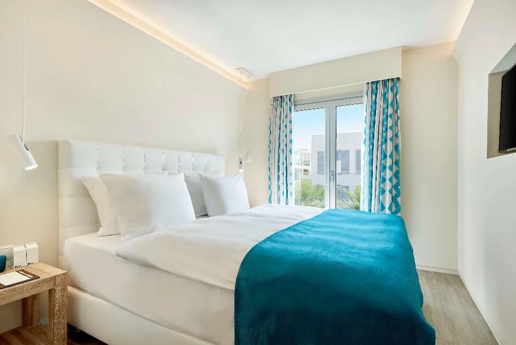 Room, Club Calimera Delfin Playa, Ibiza