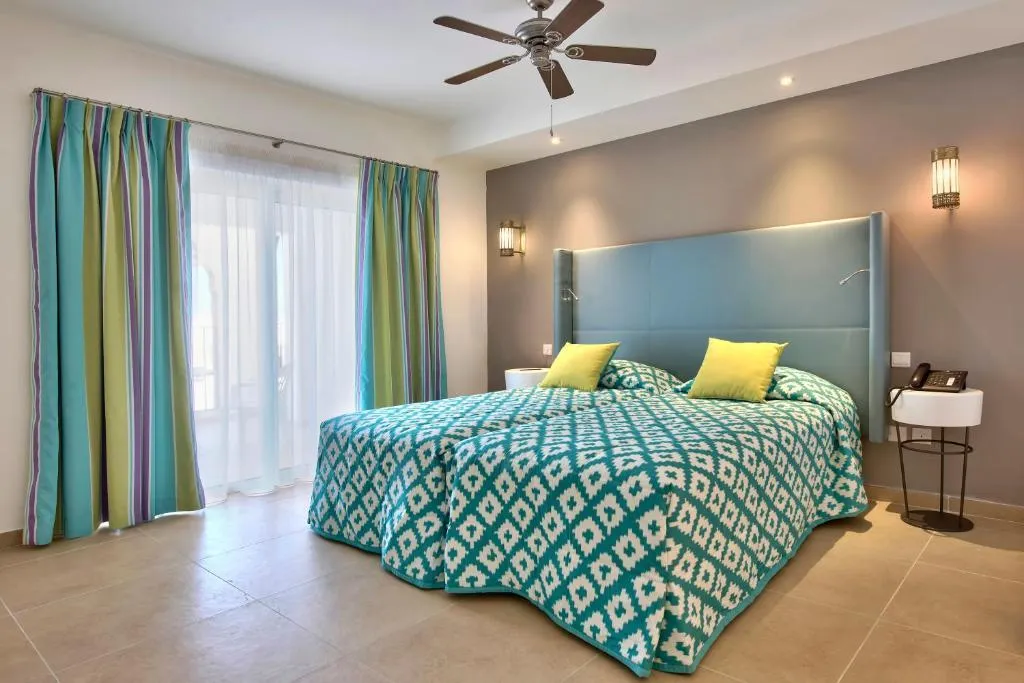 SUITE SEA VIEW Room, db San Antonio Hotel + Spa - All Inclusive, Malta