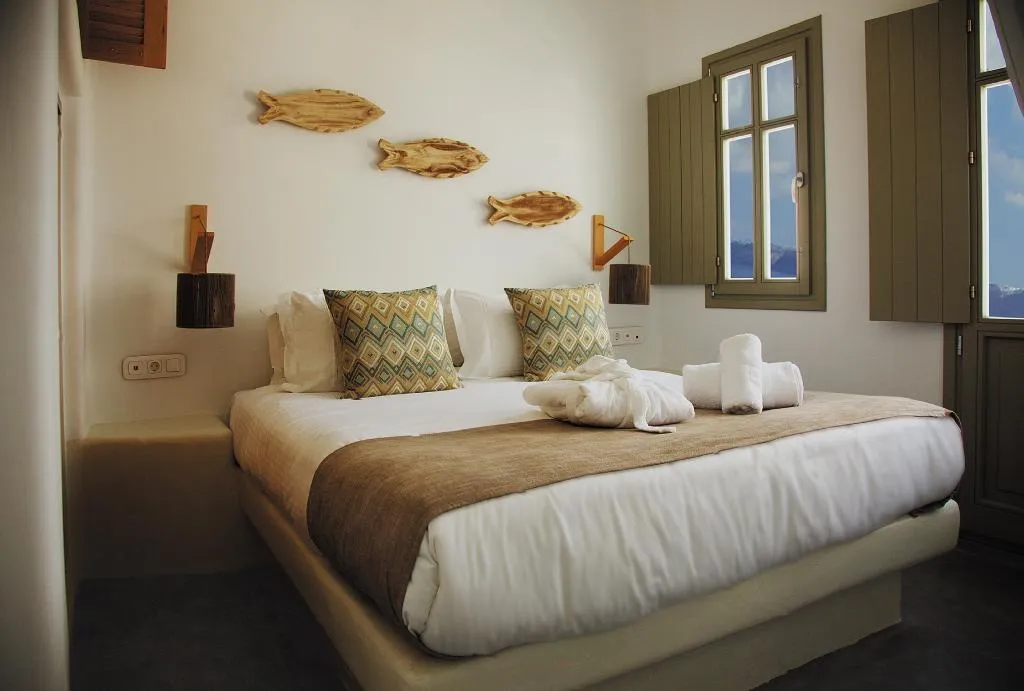 VILLA DELUXE WITH PRIVATE POOL Room, Cape 9, Santorini