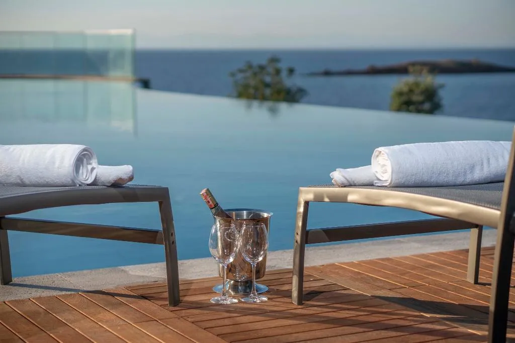 Beach, Red Rock Hotel & Suites by Selvese, Bodrum