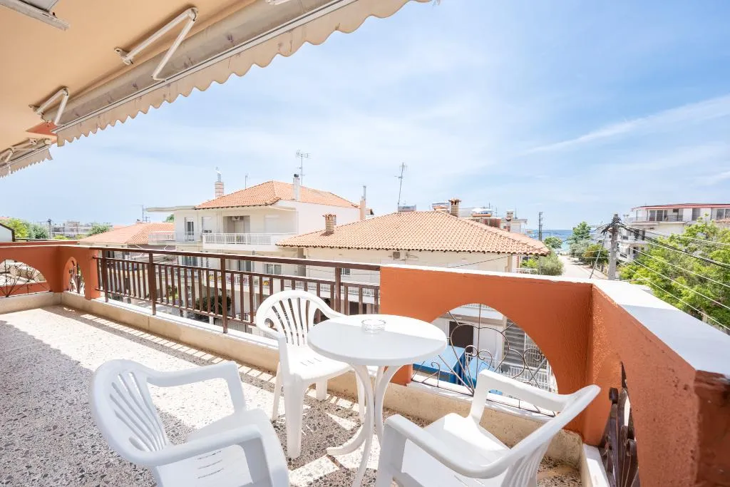 TRIPLE STANDARD Room, Milonas House Apartments, Halkidiki
