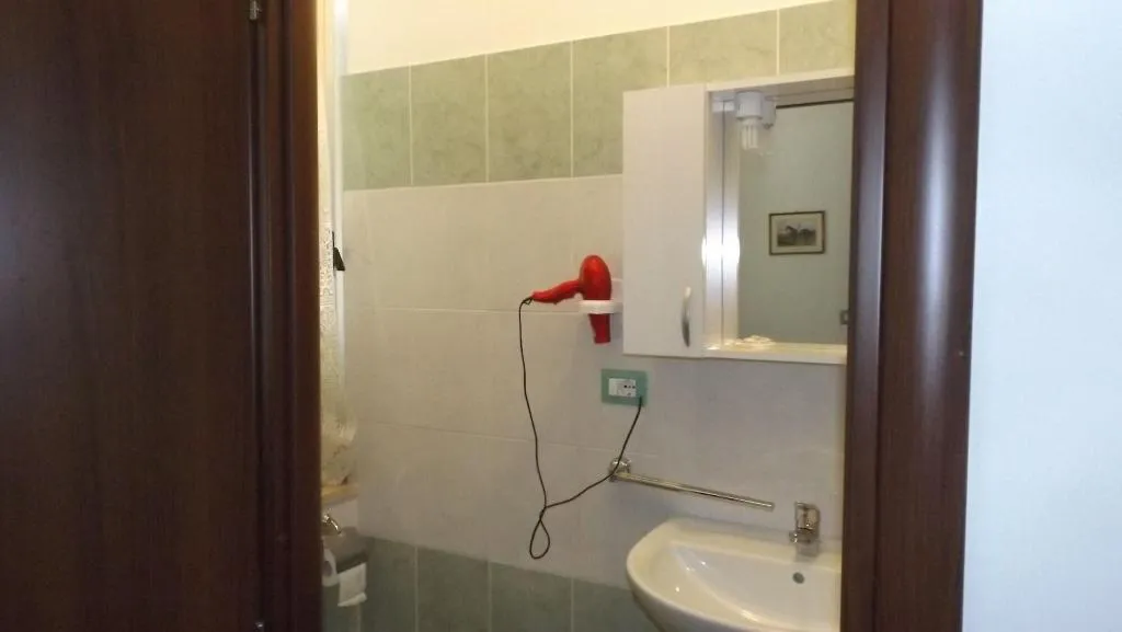 Room, Foresteria Roma, Naples