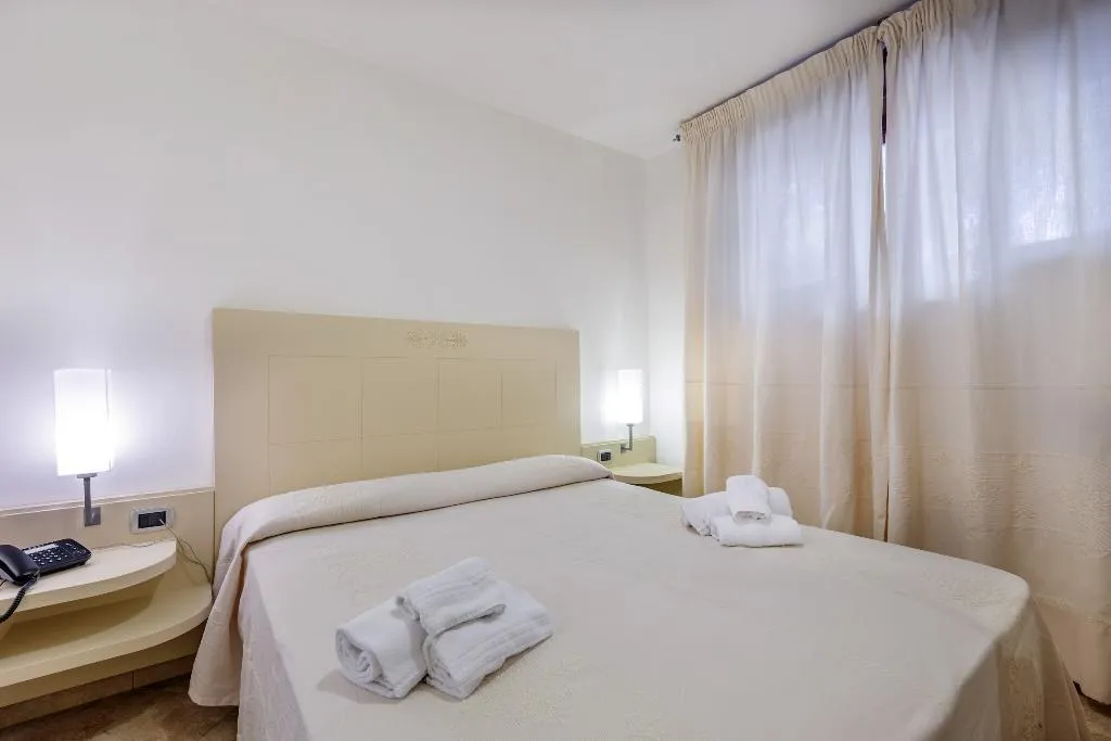 SUITE SUPERIOR Room, Club Hotel Residence Baiaverde, Alghero