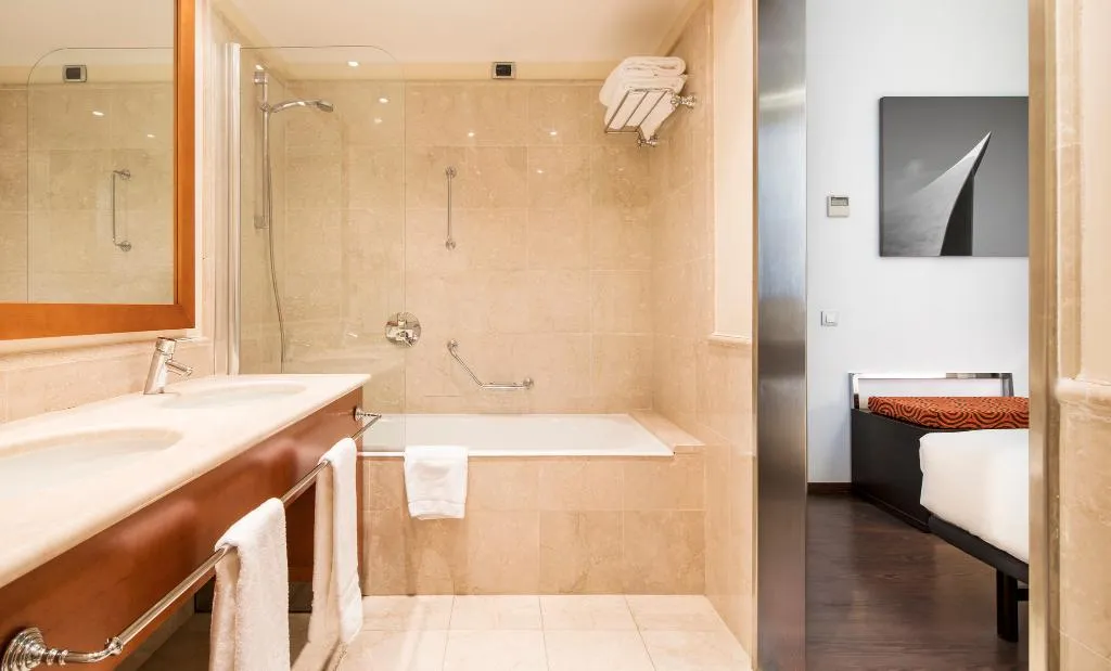 DOUBLE SUPERIOR Room, Ilunion Aqua 4, Valencia