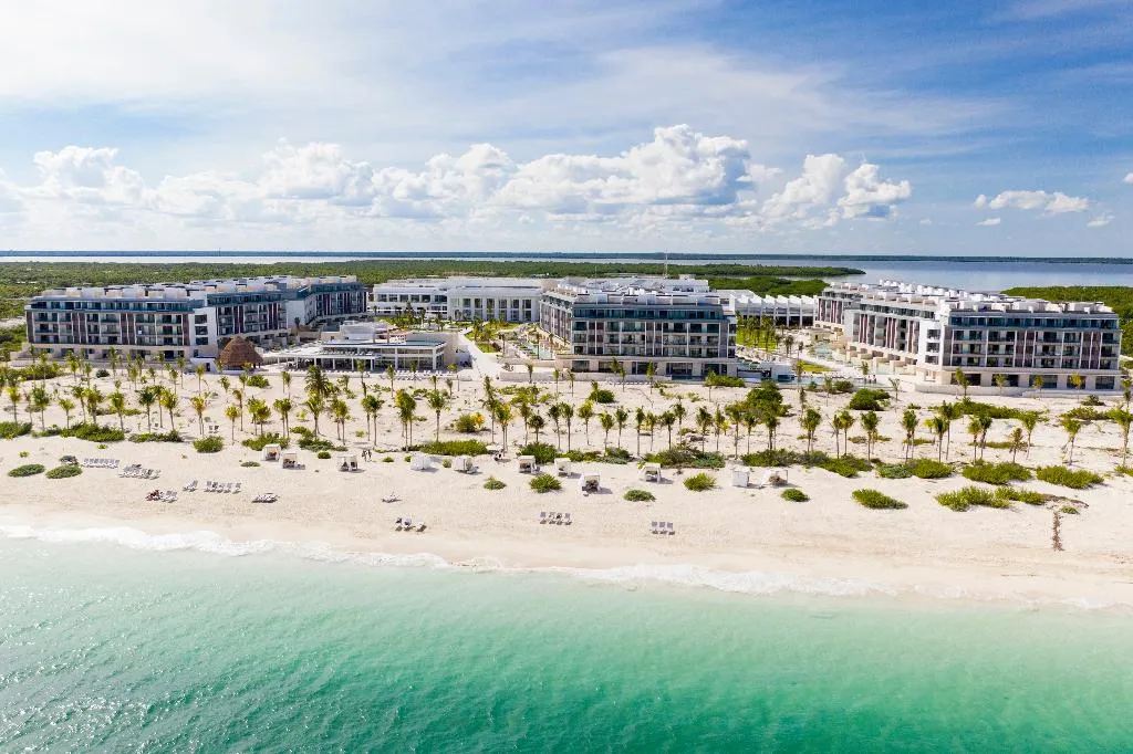 Beach, Majestic Elegance Costa Mujeres All Inclusive, Cancun Area