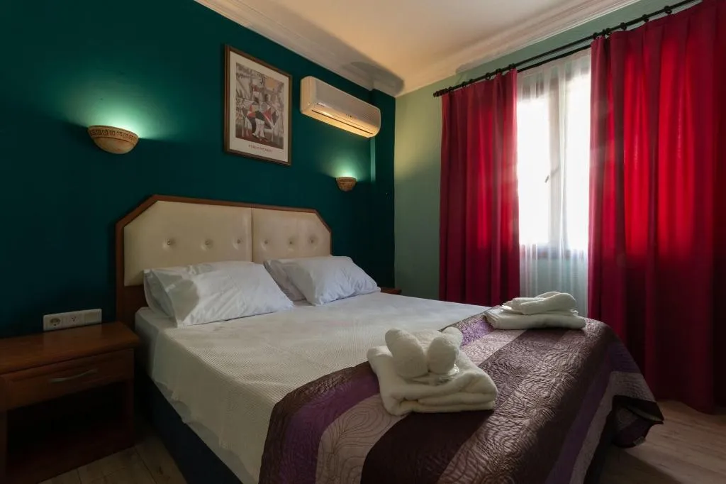 Room, Rebetika Boutique, Izmir