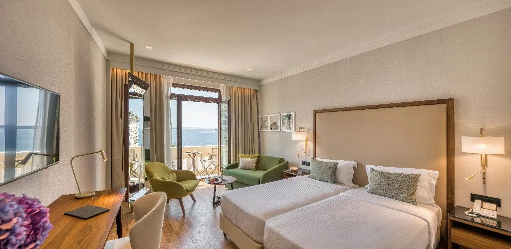 TRIPLE PREMIUM SEA VIEW Room, Electra Palace Thessaloniki, Halkidiki