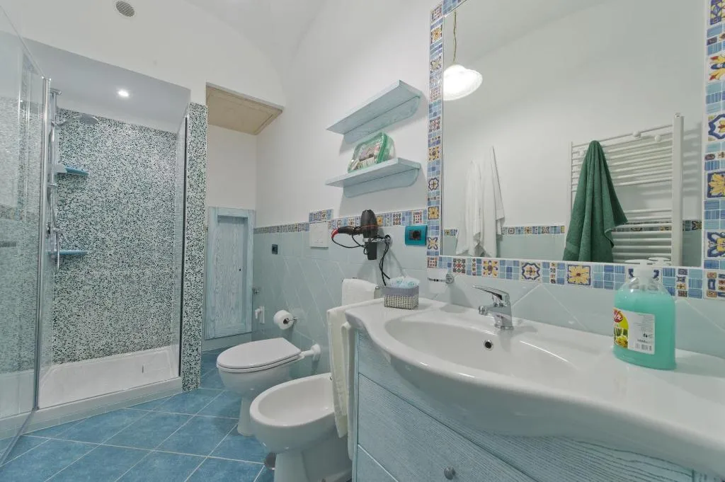 Room, La Mela Blu, Naples