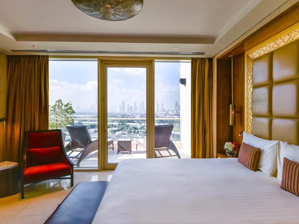 SUITE STANDARD Room, Raffles Dubai, Dubai
