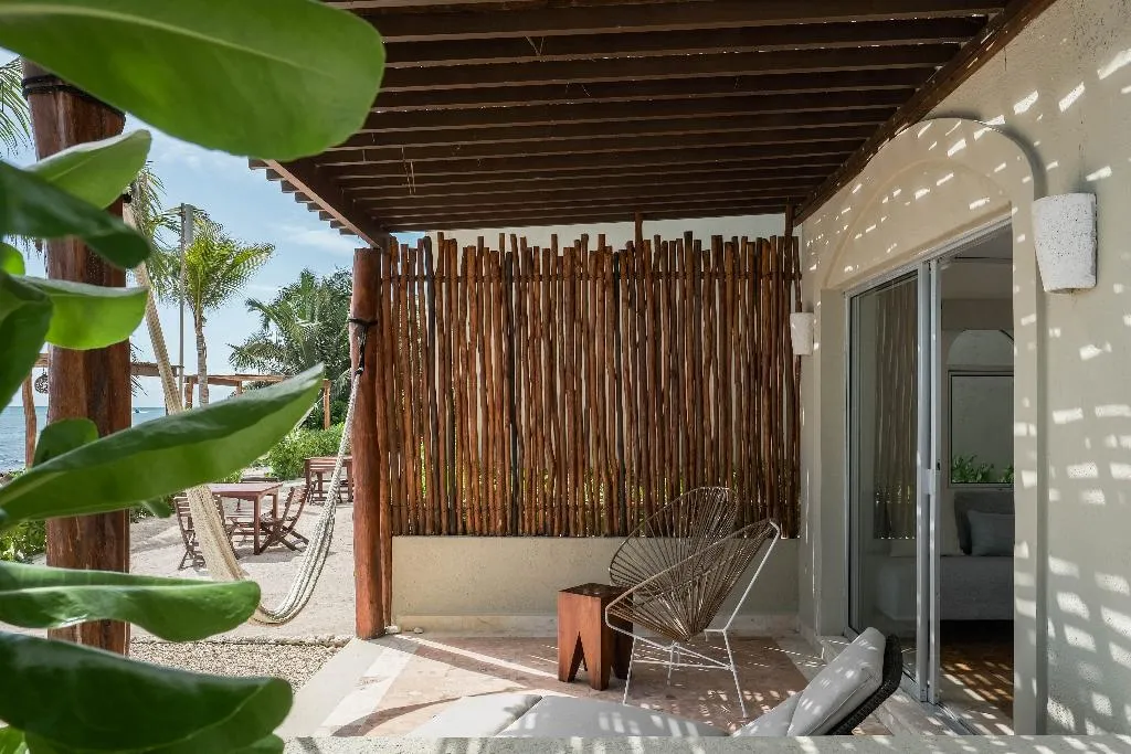 JUNIOR SUITE BEACH FRONT Room, Mereva Tulum, Cancun Area