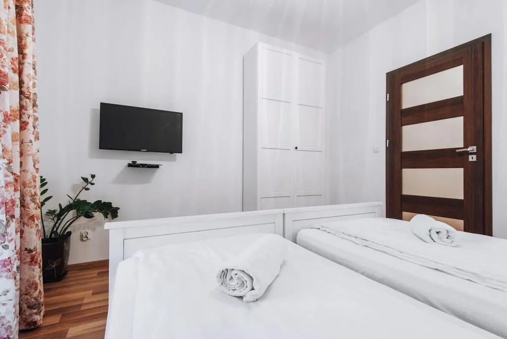 Room, City Lights Apartments, Krakow