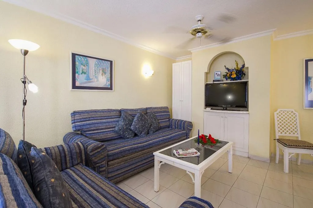 Room, Los Claveles, Tenerife