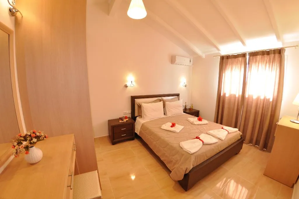 APARTMENT DELUXE Room, Mazis Apartments, Corfu