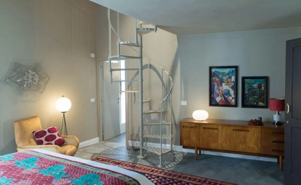 Room, La Fonderia Firenze, Florence