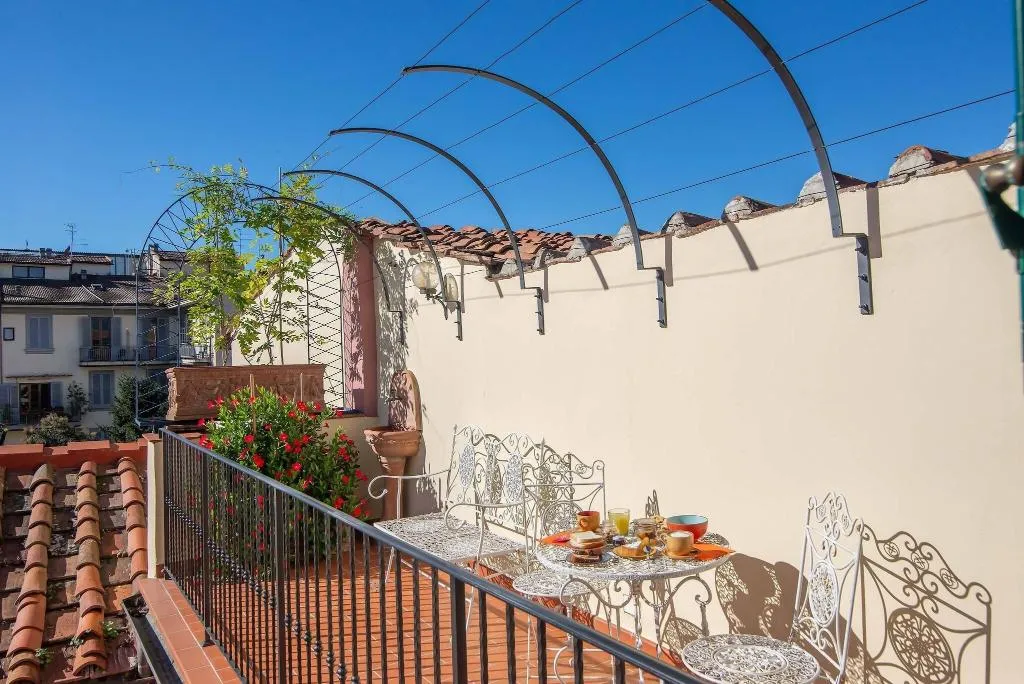 TWIN SUPERIOR Room, Porta Faenza, Florence