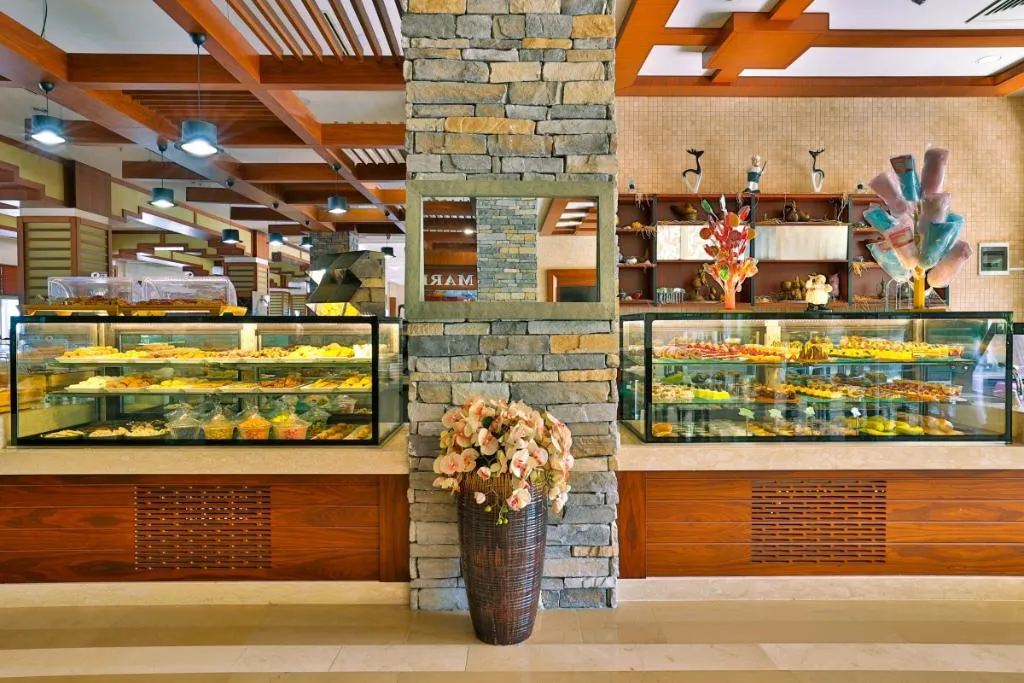 Restaurant, Crystal De Luxe Comfort Collection, Antalya