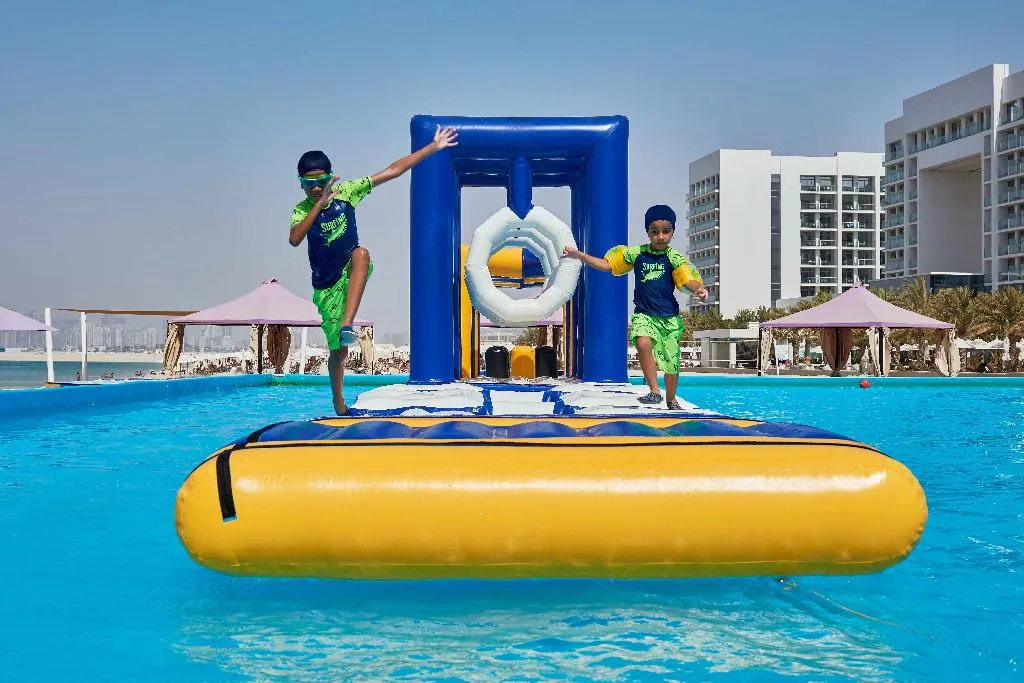 Pool, Centara Mirage Beach Resort Dubai, Dubai