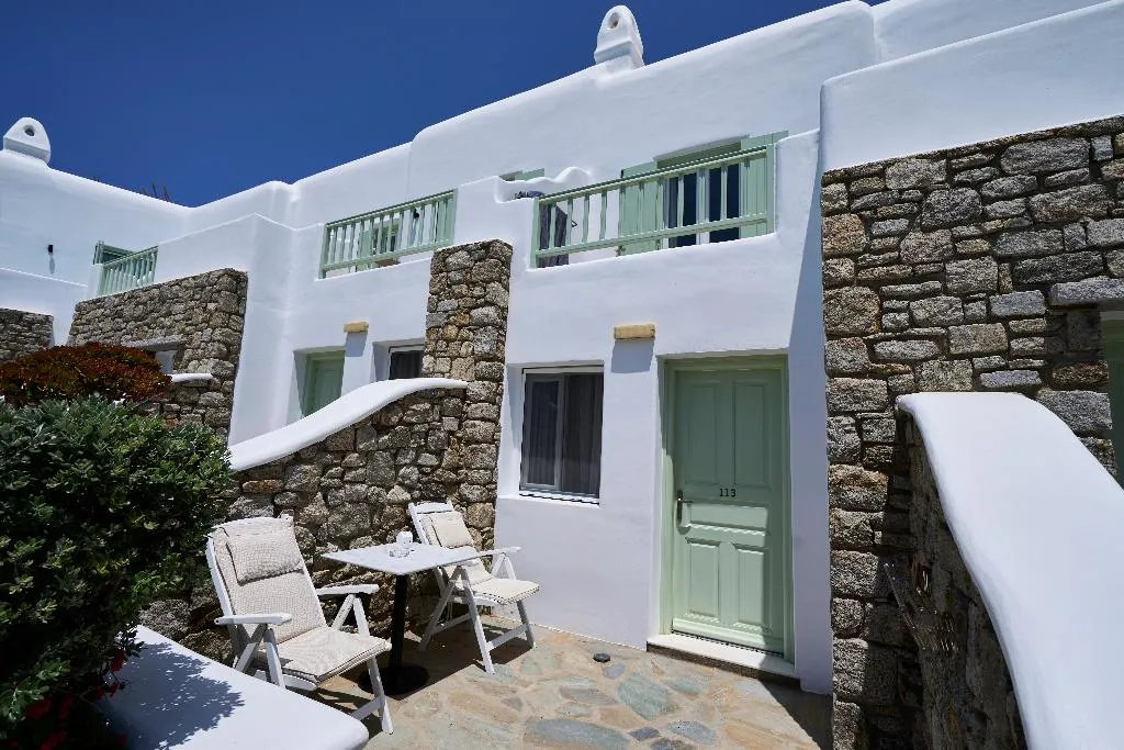 Double or Twin SUPERIOR POOL VIEW Room, Bellissimo Resort, Mykonos