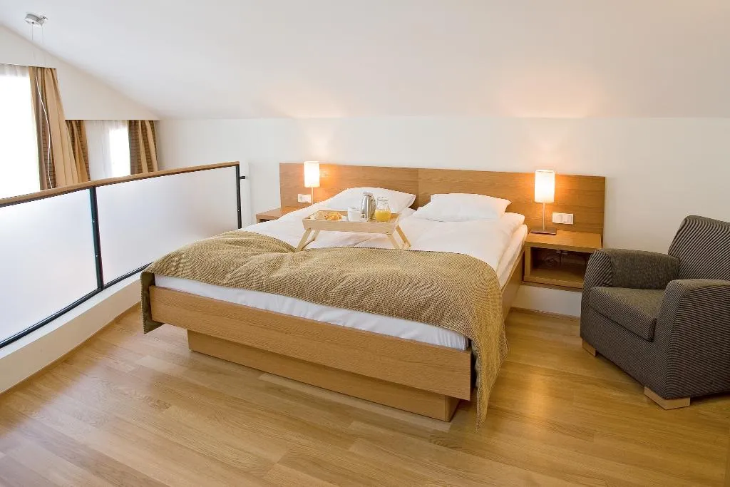 JUNIOR SUITE STANDARD Room, TOP CityLine Hotel Reykjavik Centrum, Reykjavik