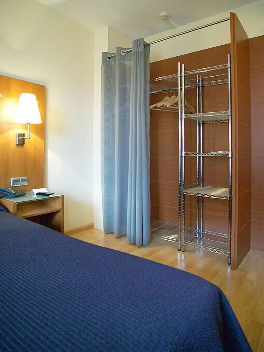 Room, J. Balmes, Costa Brava