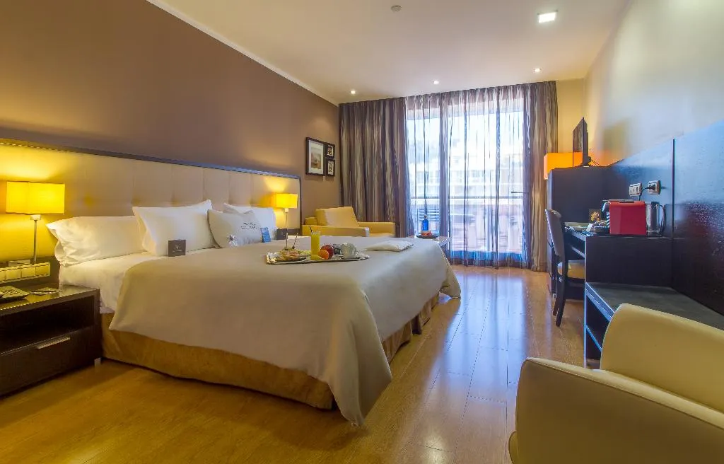 Double or Twin STANDARD Room, SOLYMAR Gran Hotel, Costa Blanca