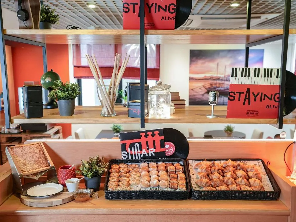 Restaurant, Ibis Porto Centro Sao Bento, Porto