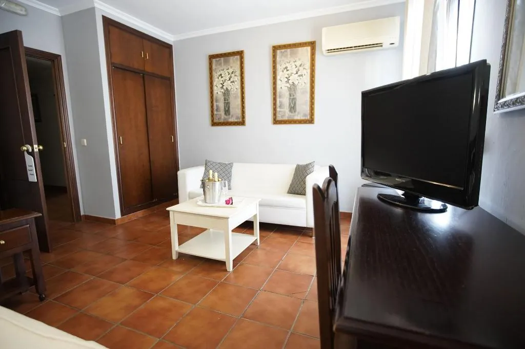 Room, Hotel Villa María, Seville