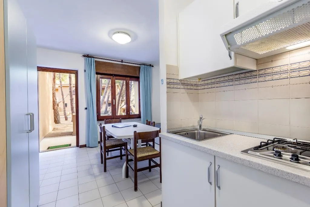 APARTMENT ONE BEDROOM ONE BATHROOM Room, Club Hotel Residence Baiaverde, Alghero