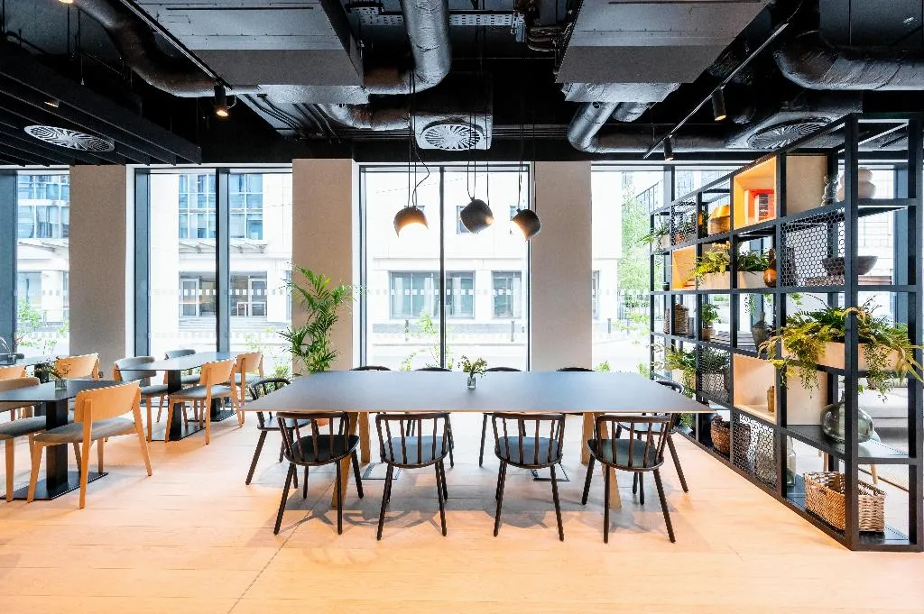 Bar, Staycity Aparthotels City Quay, Dublin