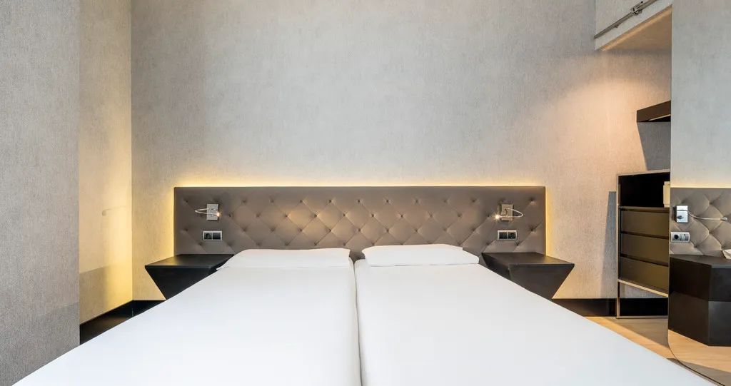 DOUBLE STANDARD Room, Ilunion Bel Art, Barcelona