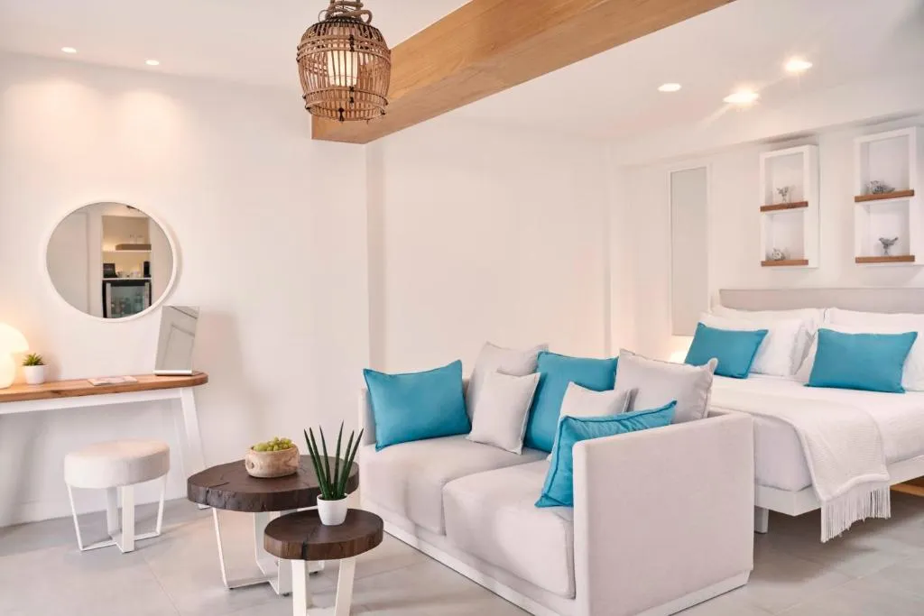 DOUBLE STANDARD Room, Nikki Beach Resort & Spa Santorini, Athens