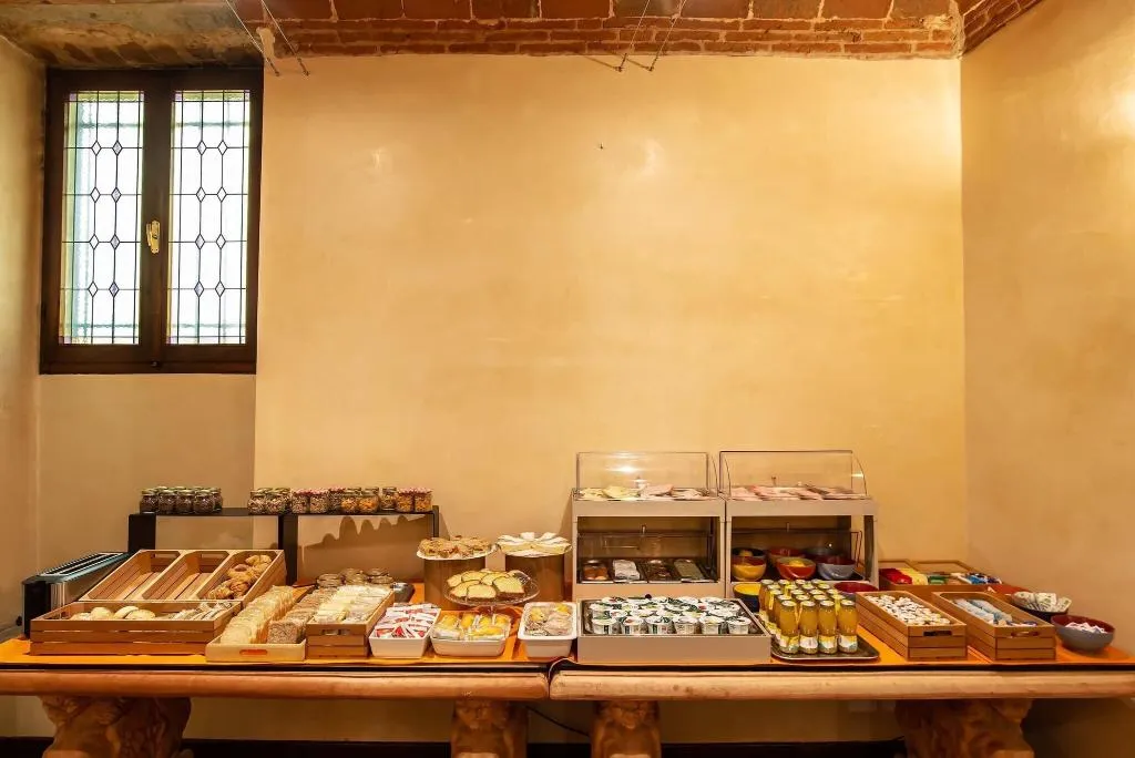 Restaurant, Porta Faenza, Florence