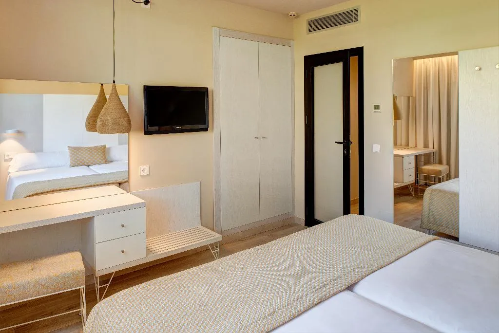 APARTMENT STANDARD Room, Protur Vista Badía Aparthotel, Majorca