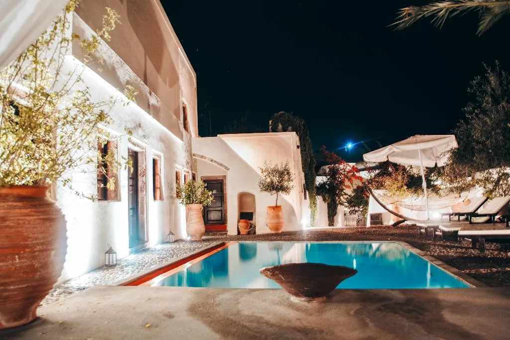 VILLA TWO BEDROOMS WITH PRIVATE POOL Room, Santorini Heritage Villas & Mansions, Santorini