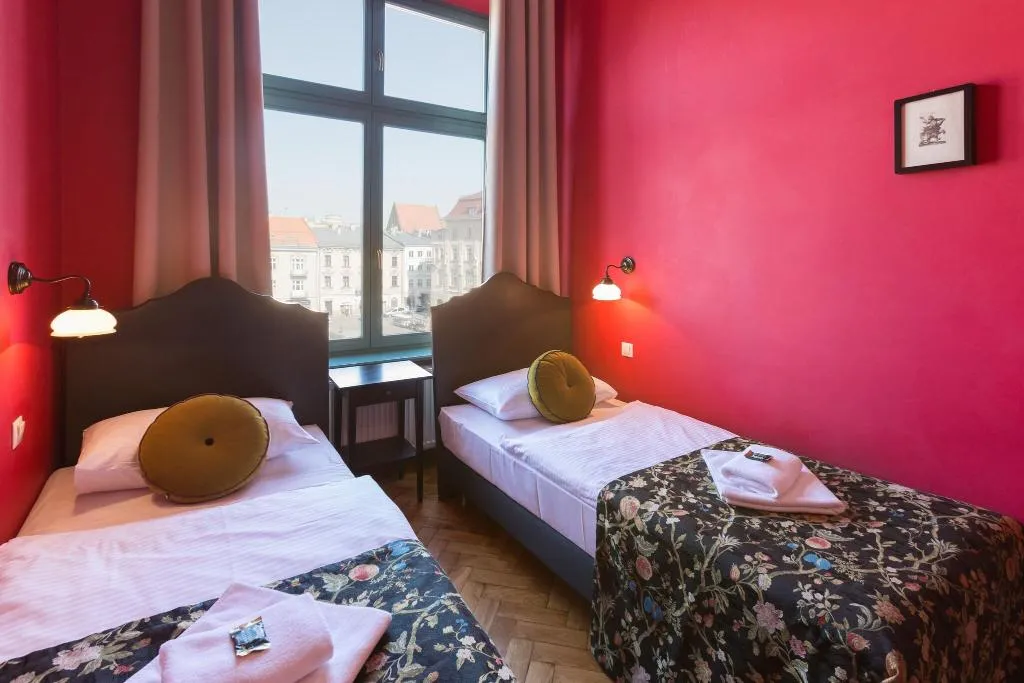 APARTMENT FOUR BEDROOMS Room, Antique Apartments Plac Szczepanski, Krakow