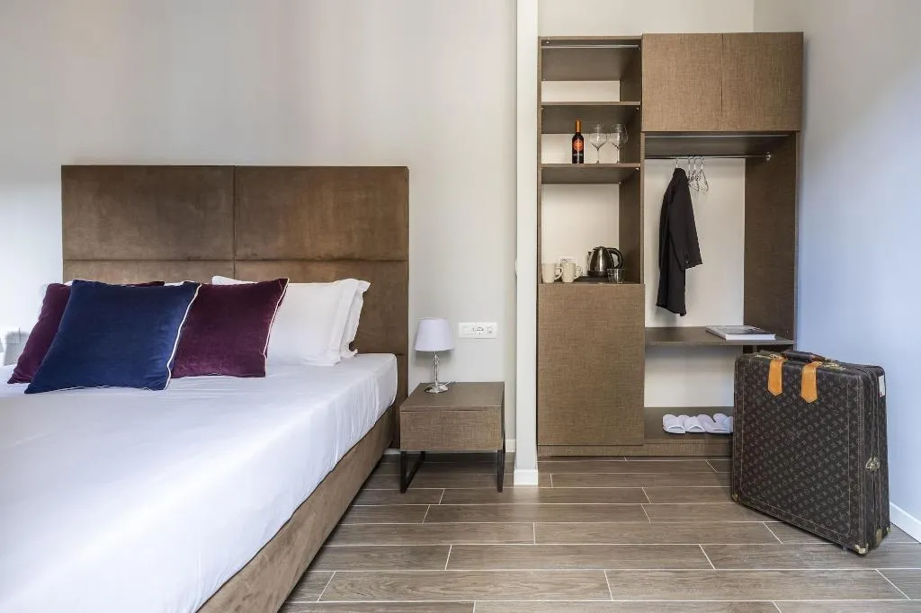 Room, Giubbonari Suites, Rome