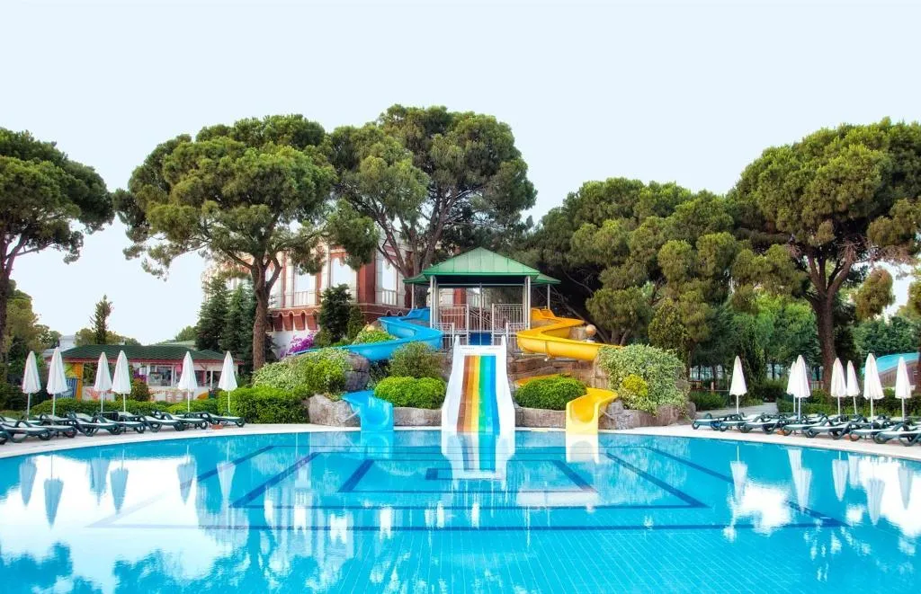 Pool, Kremlin Palace, Antalya
