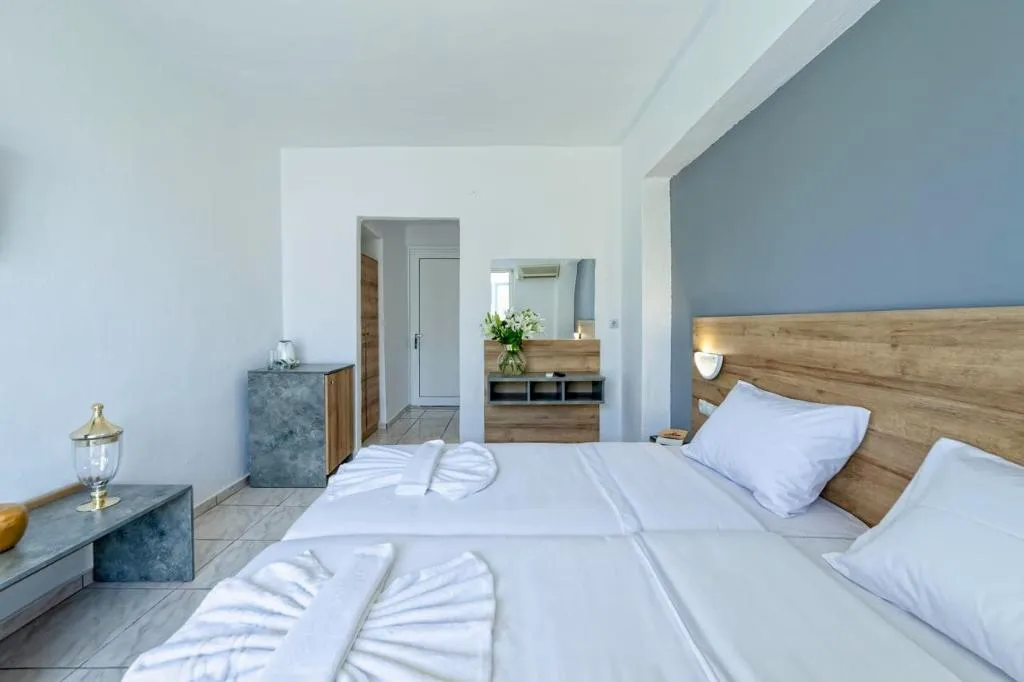 Double or Twin SIDE SEA VIEW Room, Sunset Paradise, Crete