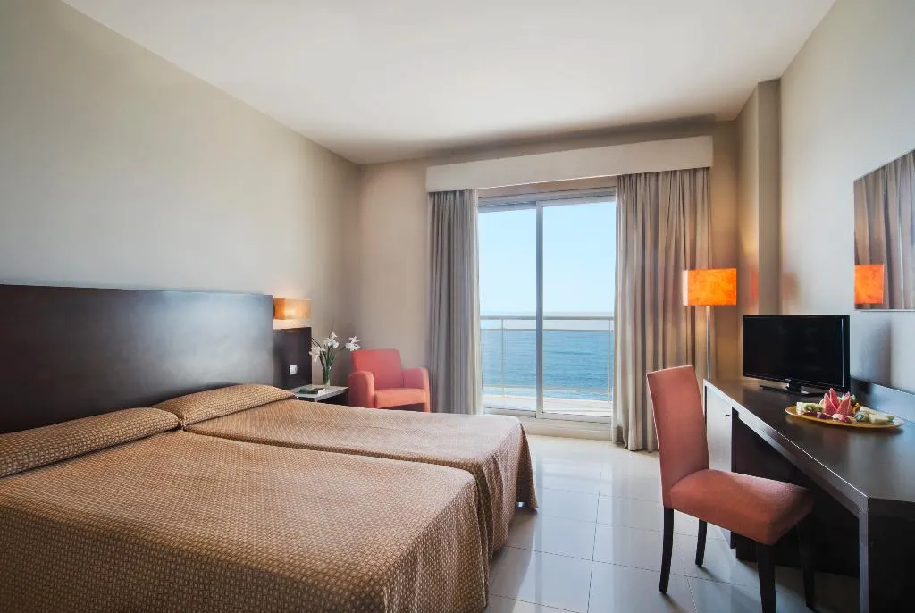 TWIN WITH VIEWS Room, Hotel Bahía Calpe by Pierre & Vacances, Costa Blanca