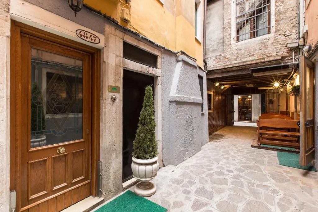 Terrace, Al Piave, Venice