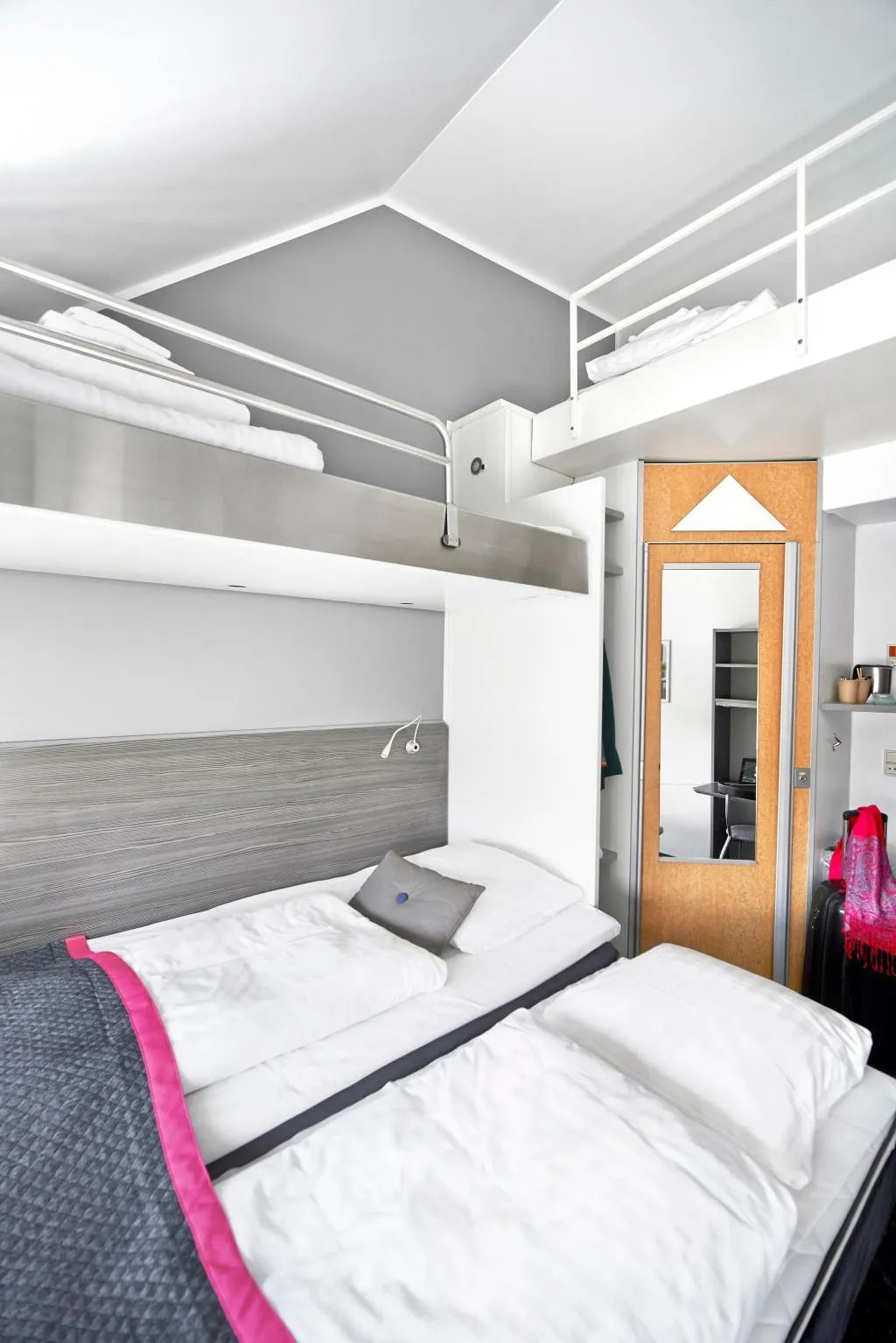 QUADRUPLE STANDARD Room, Cabinn Scandinavia, Copenhagen