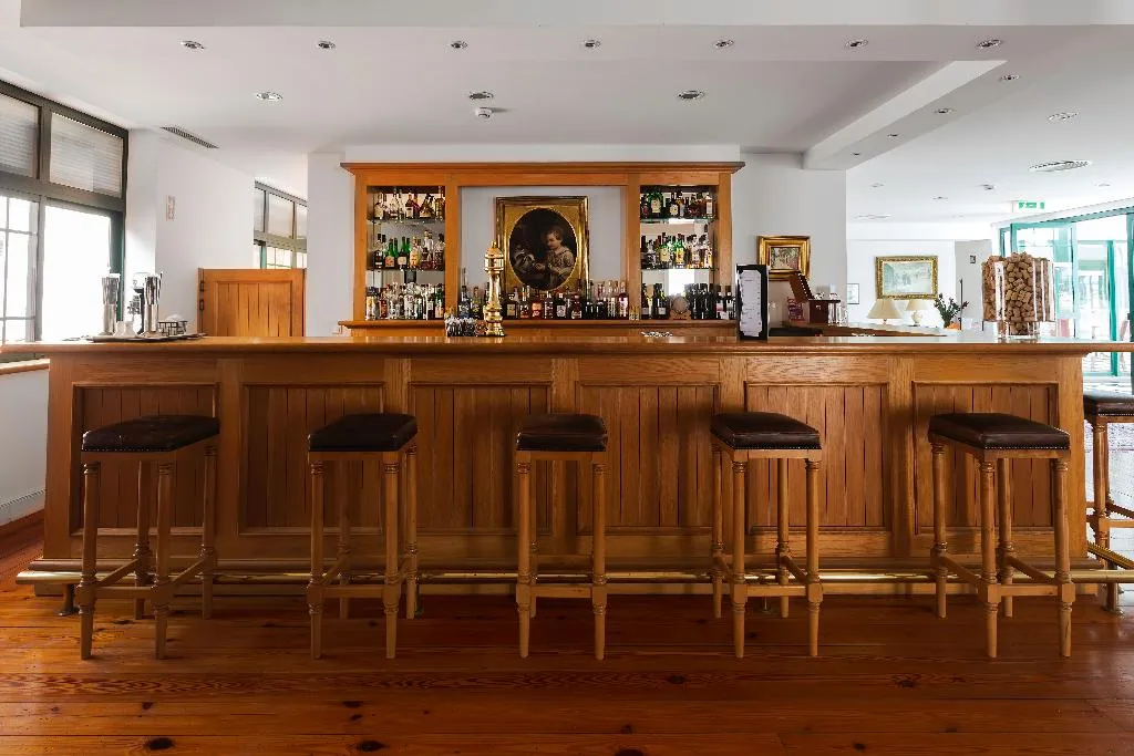 Bar, Quinta do Monte Panoramic Gardens, Madeira