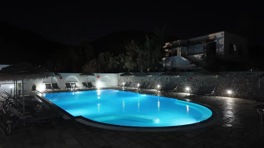 Pool, Mary Bill, Santorini
