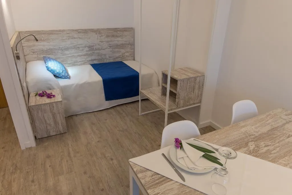 APARTMENT ONE BEDROOM Room, BelleVue Club, Majorca