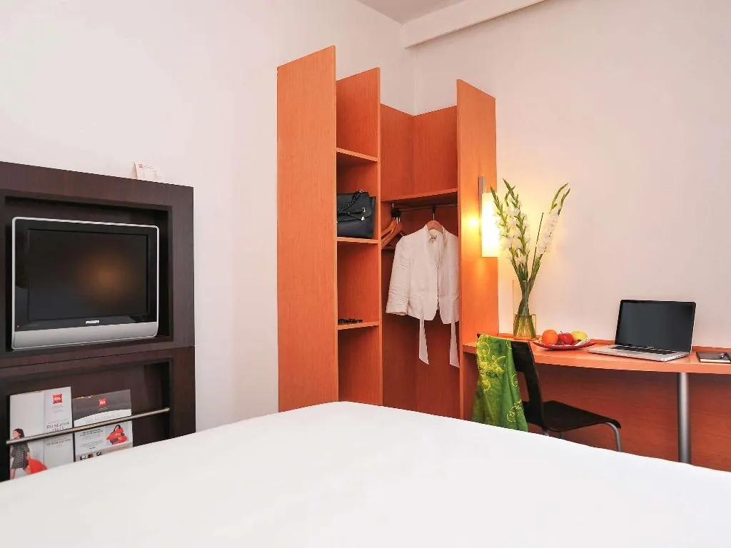 DOUBLE WITH DOUBLE BED Room, Ibis Marrakech Centre Gare, Marrakech